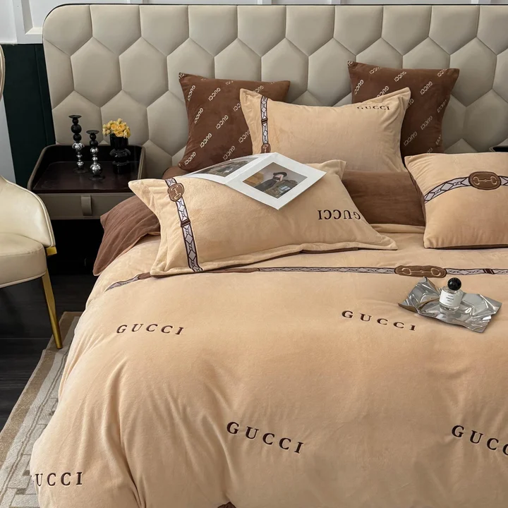 Gucci 寝具 カバー 冬用