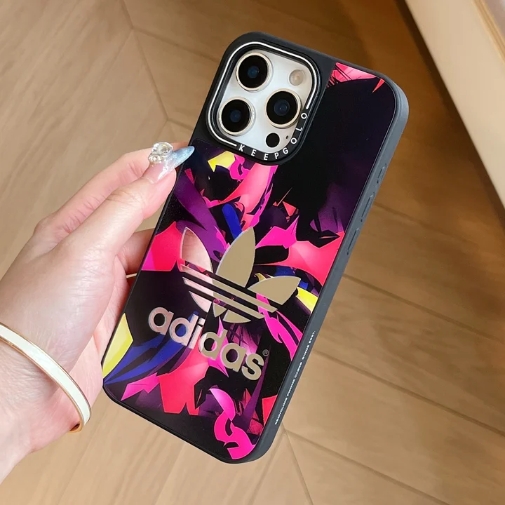 アディダスiphone17proケース レンズ保護