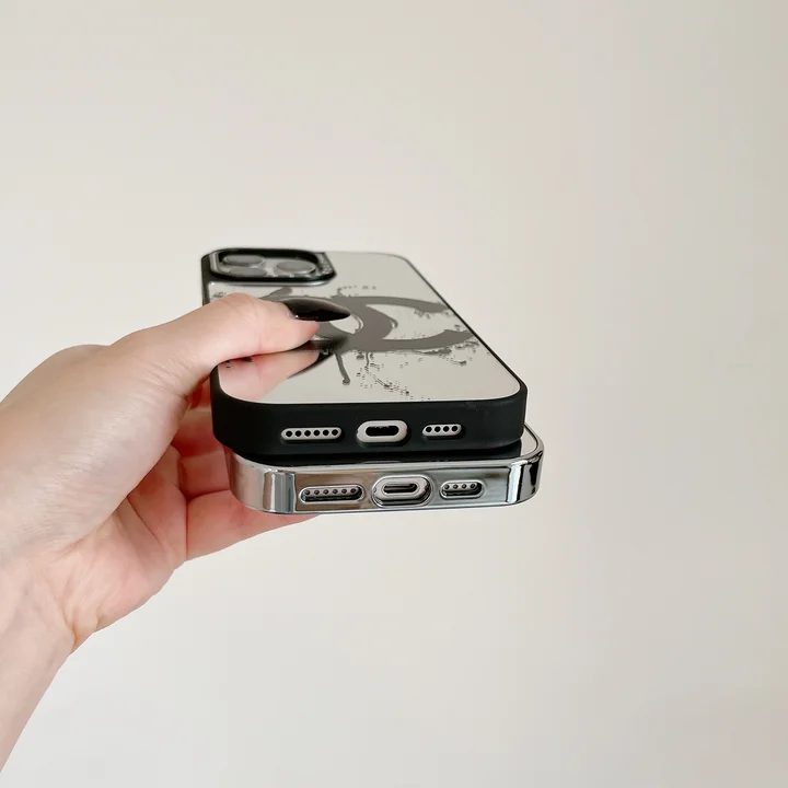 chanel iphone17promaxケース 鏡面加工
