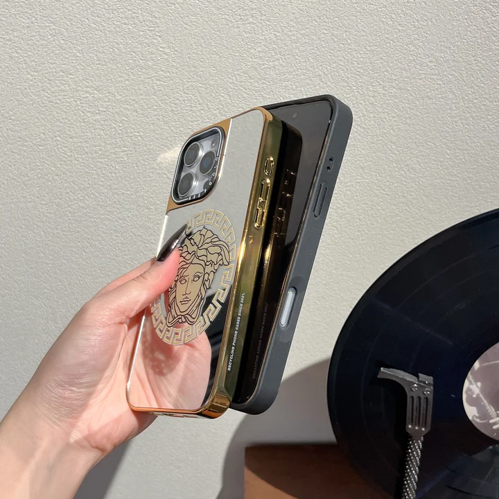 versace メドゥーサ iphone17ケース
