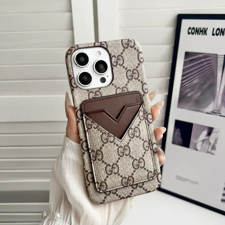 gucci iphone17カードケース