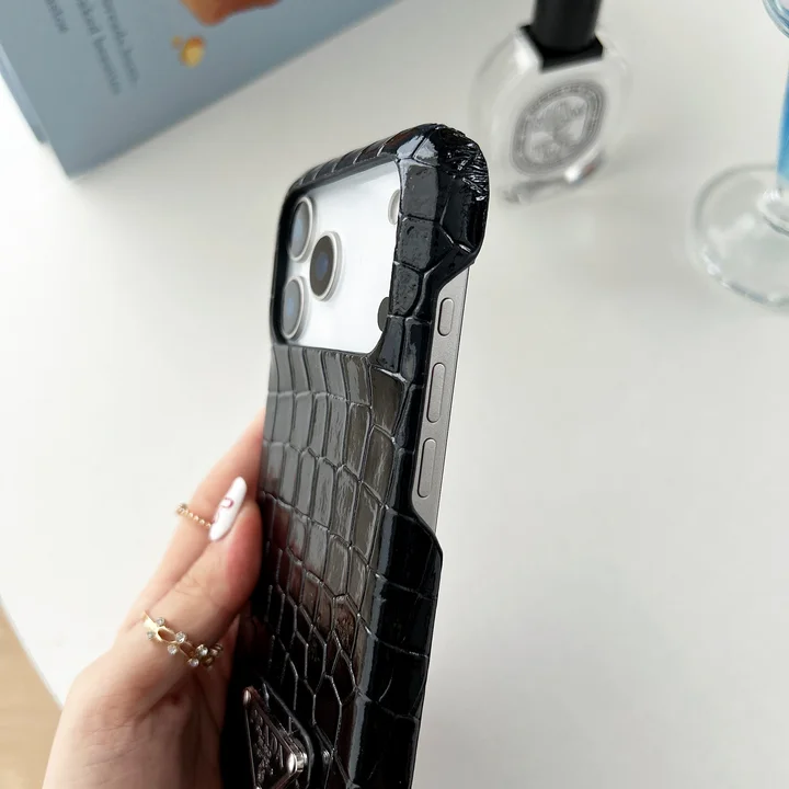 プラダiphone17proケース レデイース 人気