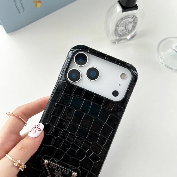 プラダ iphone17promaxケース 口コミ