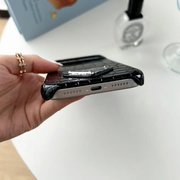 ブランドiphone17ケース 即納