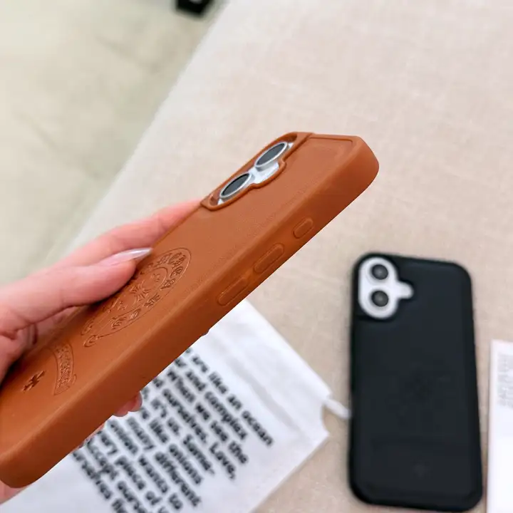クロムハーツiphone17ケース レンズ保護
