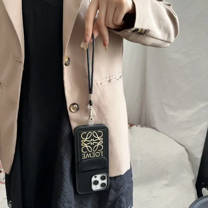 loewe iphone17ケース カップル ペア