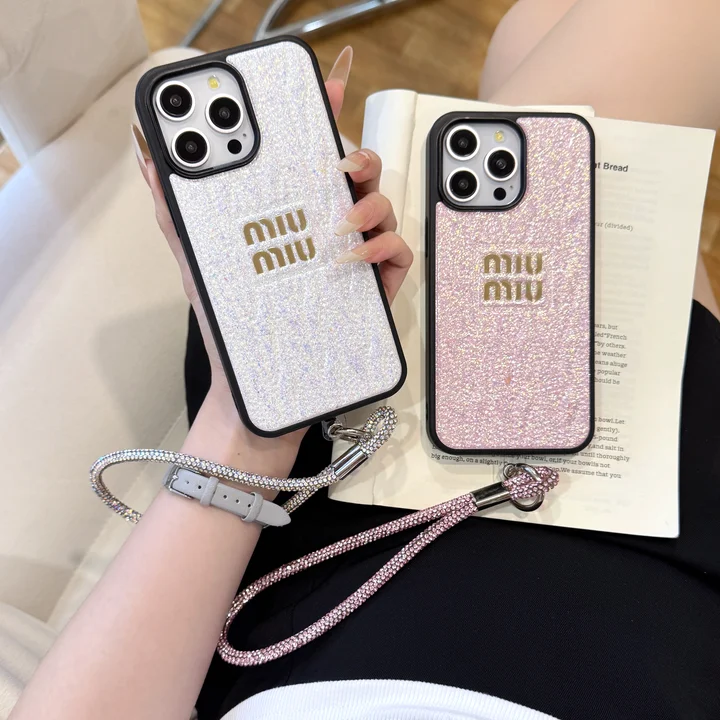 miumiu iphone17proケース ストラップホール