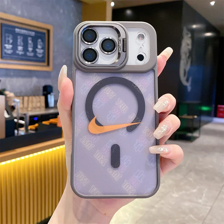 ナイキiphone17proケース 人気