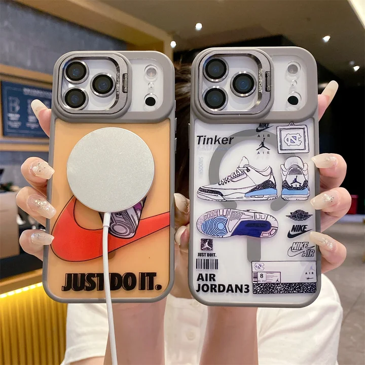 ナイキiphone17promaxケース スニーカー柄