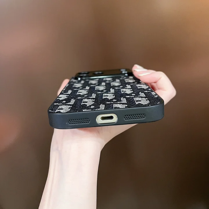 dior iphone17promaxスマホケース 大人 可愛い