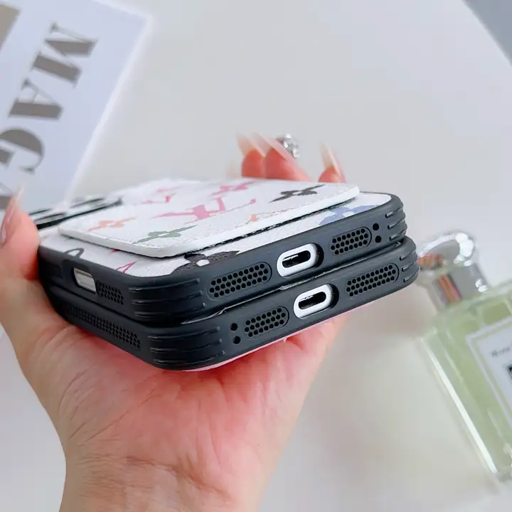LV iphone17proケース カード 入れ