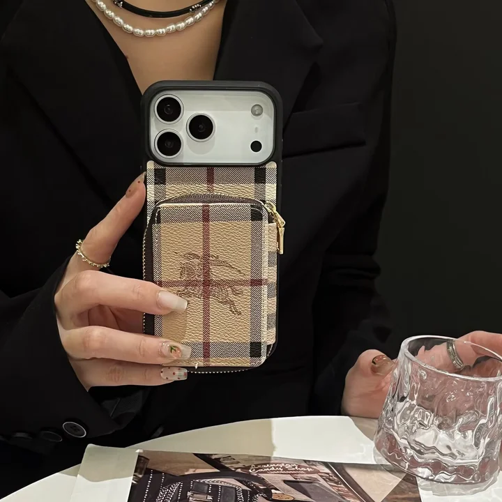 ルイヴィトンiphone17 17promaxケース カード収納