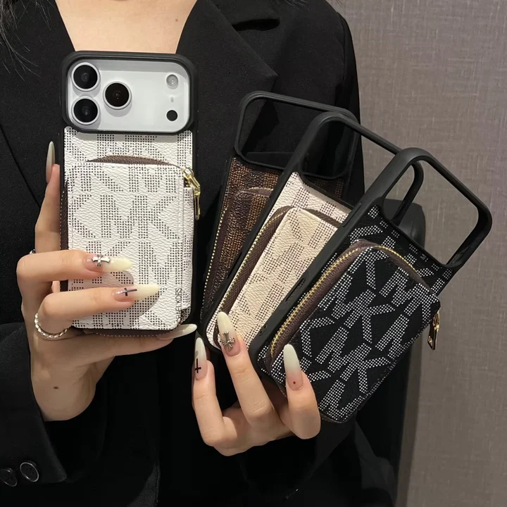 マイケルコースiphone17ケース 衝撃吸収