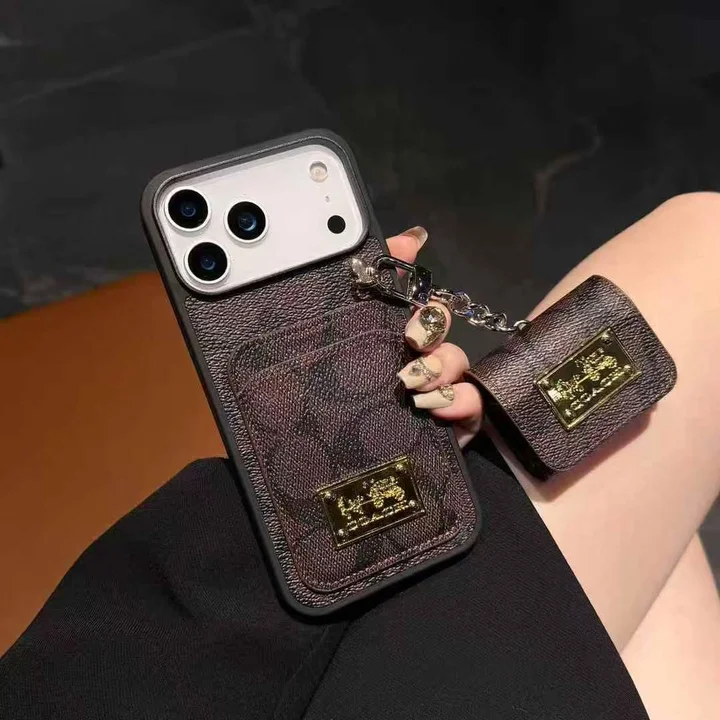コーチiphone17ケース ゴールド ロゴ