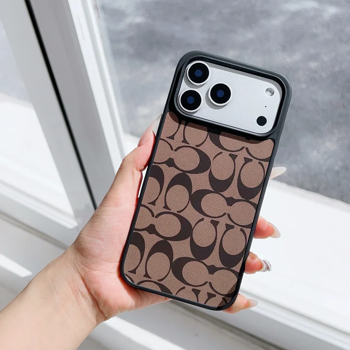 コーチiphone17promaxケース Cロゴ