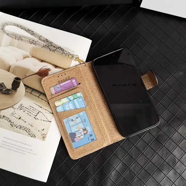 Gucci iphone17proケース 手帳型 メンズ
