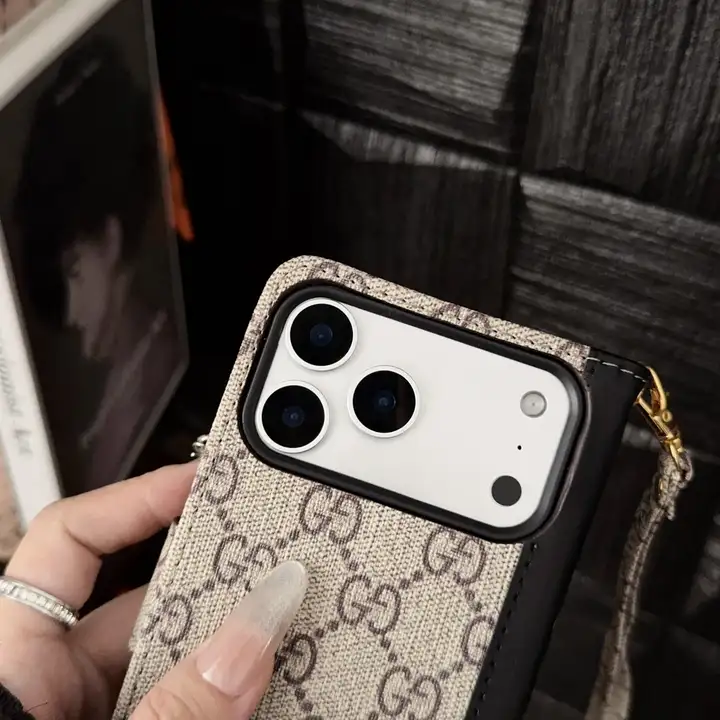 ルイビトン iphone17 pro maxケース 手帳型 ストラップ付き