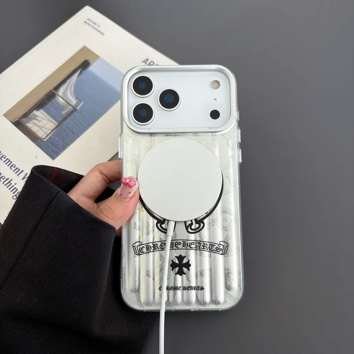 クロームハーツiphone17proケース スーツケース風