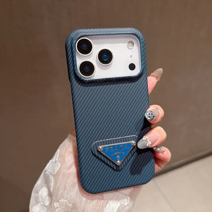 プラダiphone17airケース カーボン