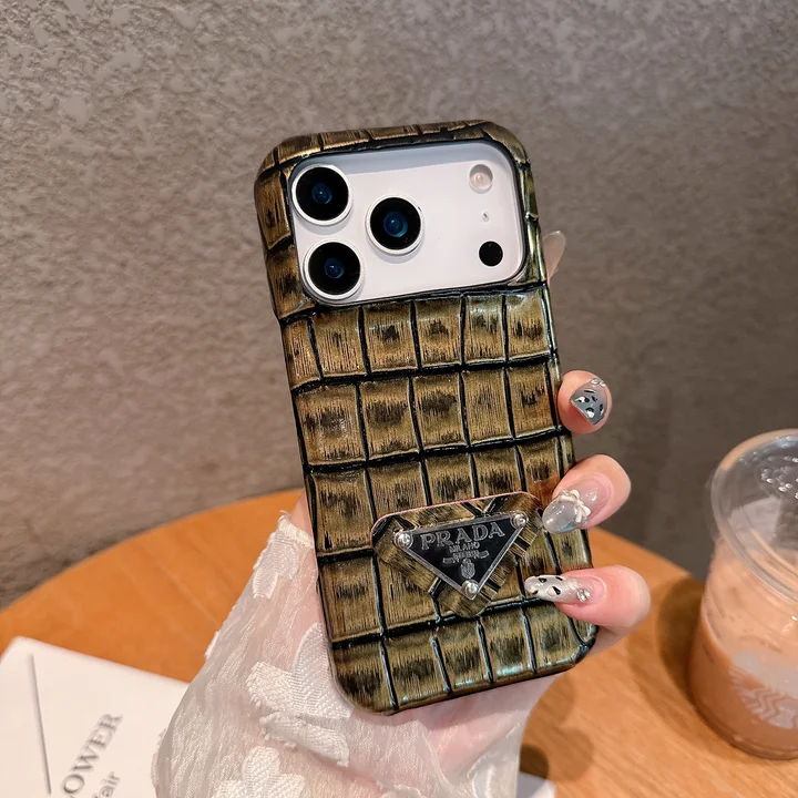 プラダ iphone17ケース コンパクト