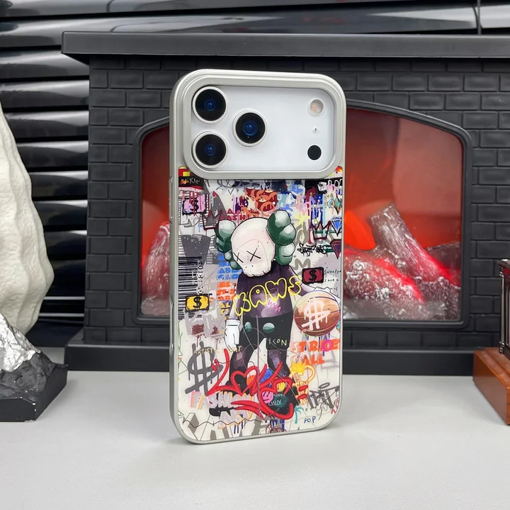 カウズiphone17promaxケース アクリル