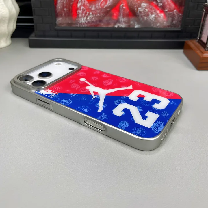 エアジョーダンiphone17promaxケース 擦り傷防止
