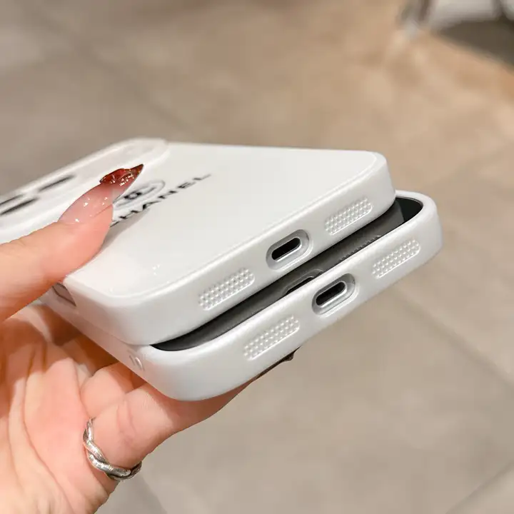 シャネル iphone17ケース ホワイト かわいい