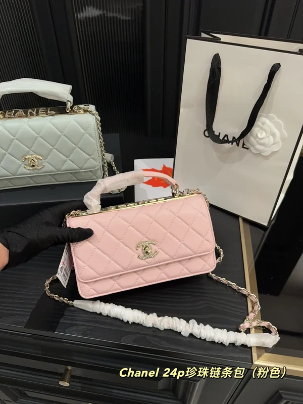 シャネル マドモアゼル チェーンバッグ