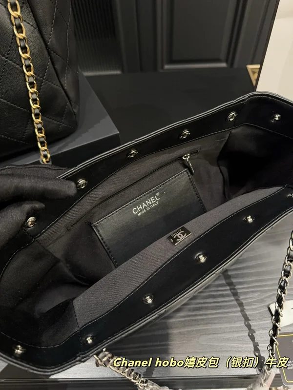 CHANEL バッグ コピー