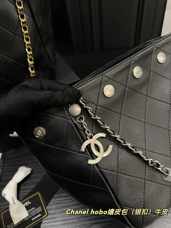 シャネル スモール ショルダーバッグ