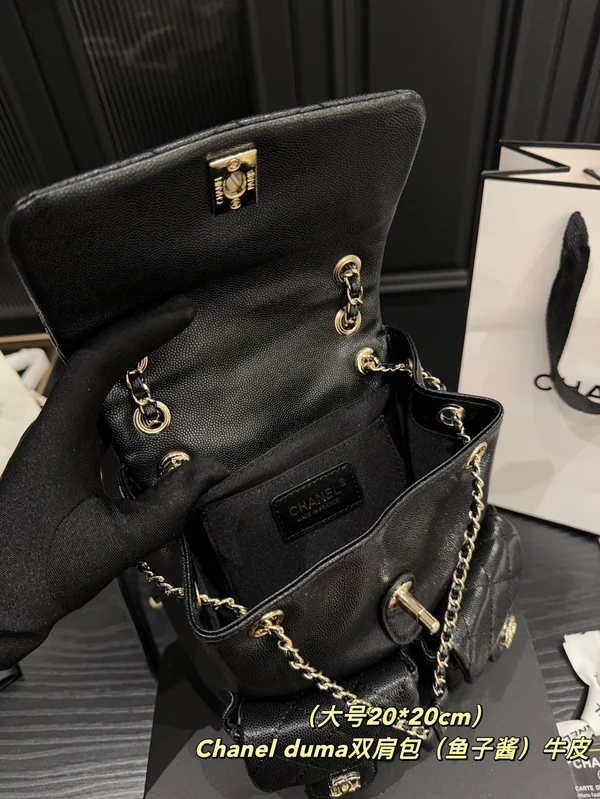 シャネルパック 女子 可愛い