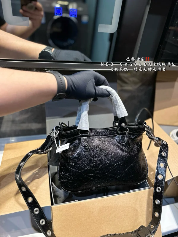 BALENCIAGA 2WAY ショルダーバッグ