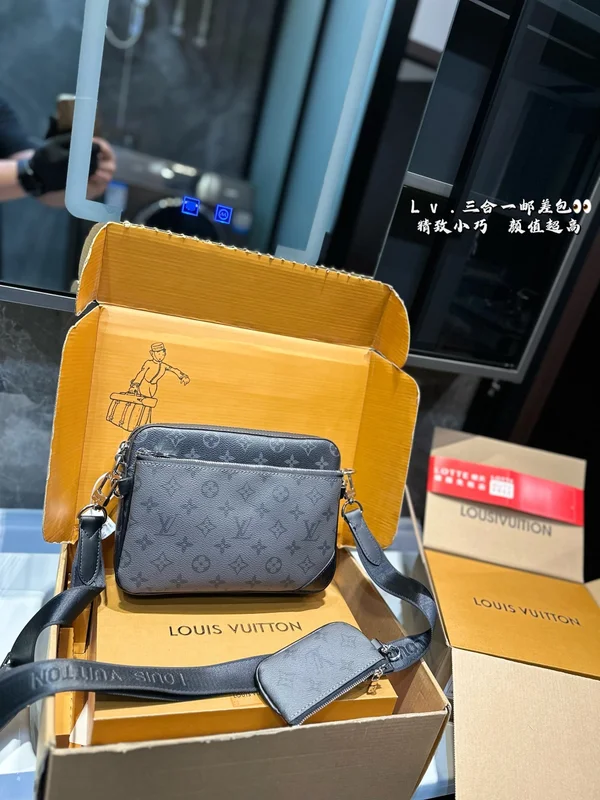 LOUIS VUITTONトリオ・メッセンジャー