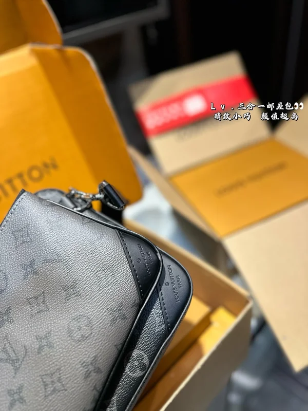 ルイヴィトン モノグラムシャドウ メッセンジャーバッグ