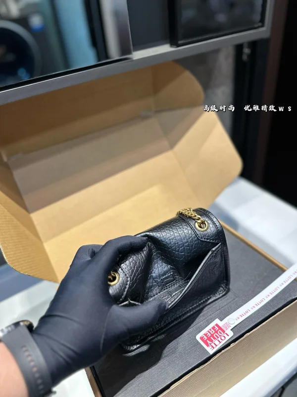 サンローランニキバッグ 人気