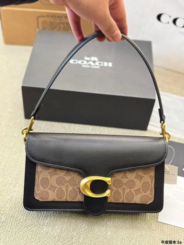 COACH バッグ 斜め掛け