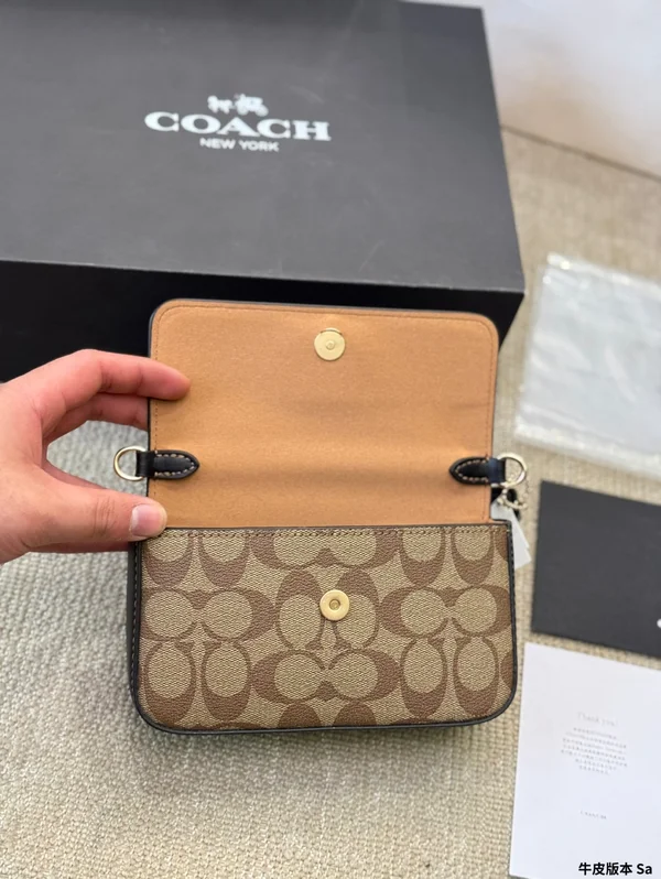 コーチ ミニ ショルダーバッグ