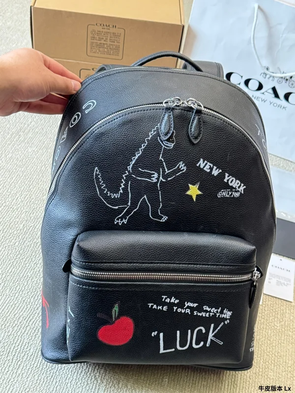 コーチ スケッチプリント入りチャーター