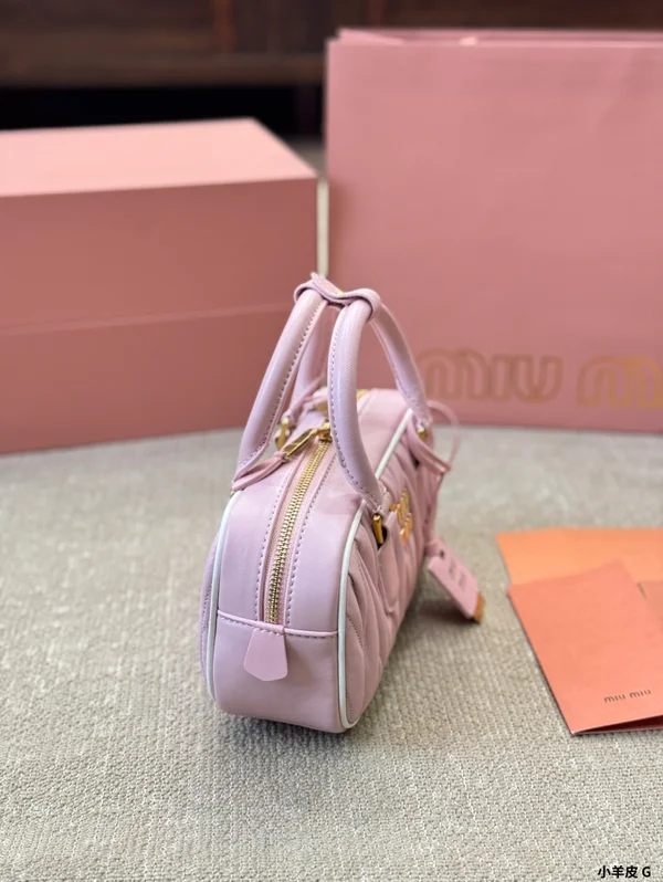 ミュウミュウ 5BB142