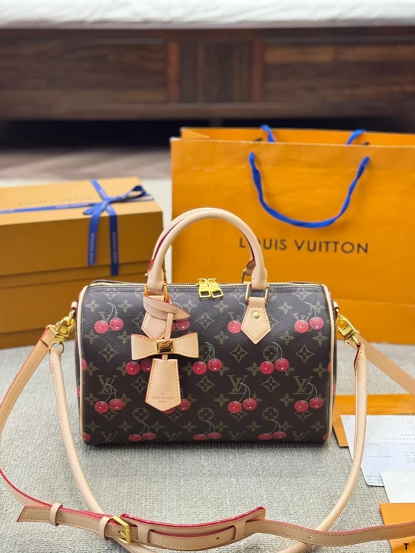 LV × TM スピーディ・バンドリエール 20