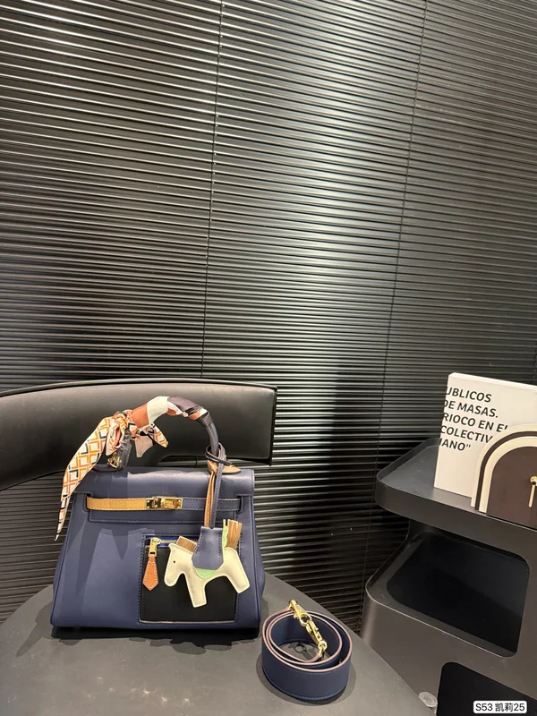 Hermes ケリー25 エトゥープ ゴールド金具