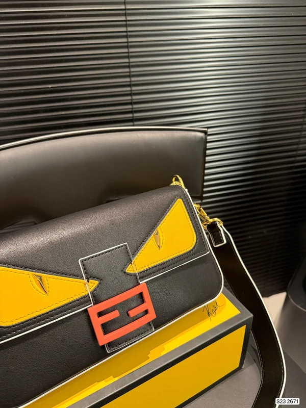 ﻿フェンディ バグズモンスターアイズ