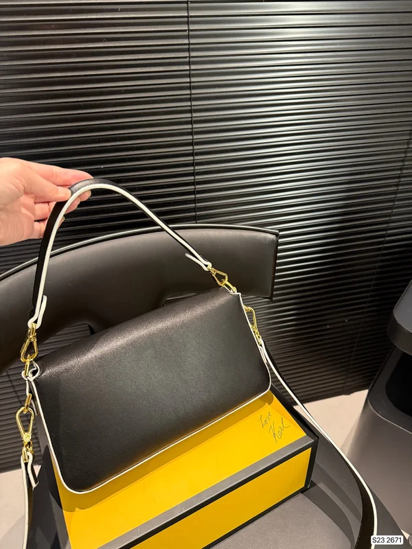 フェンディ バッグ