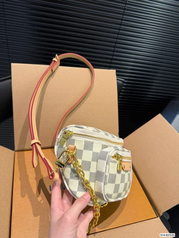 ルイヴィトン チェーン バムバッグ レディース