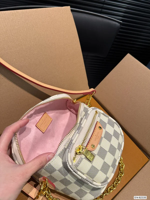 ヴィトン ボディバッグ おしゃれ