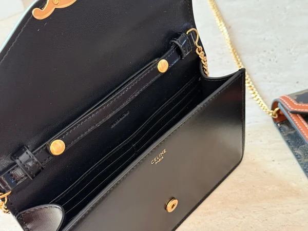 CELINE バッグ コピー