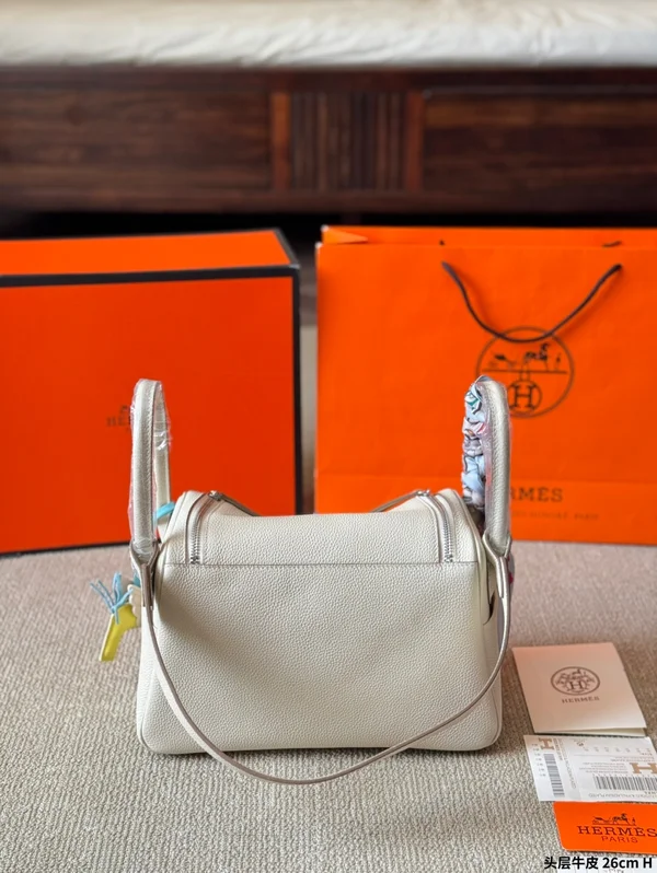 エルメストップグレードレザー ショルダーバッグ