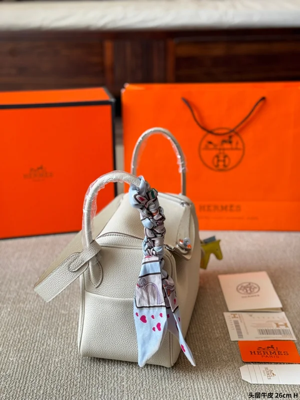 エルメストップグレードレザー ショルダーバッグ