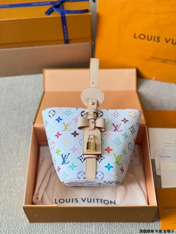 ルイヴィトン M13089 スーパーコピー