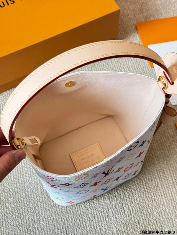 ルイヴィトンショルダー バッグ マルチカラー